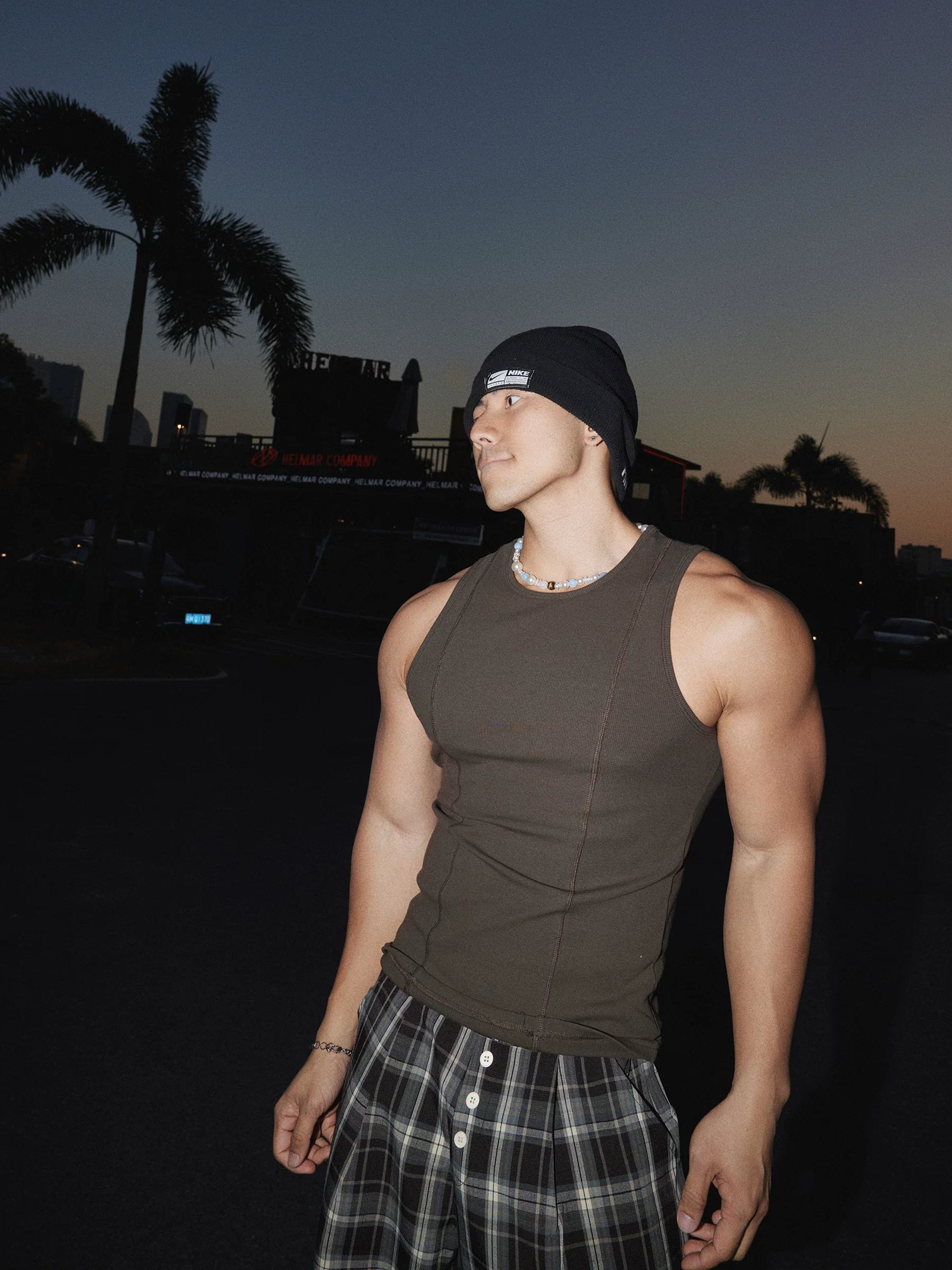 Slim Fit Textured Edge Tank Top