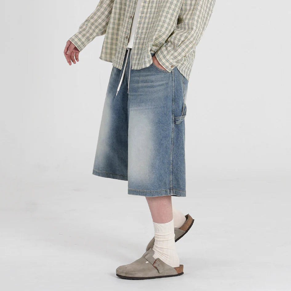 Wide-Leg Denim Cropped Pants